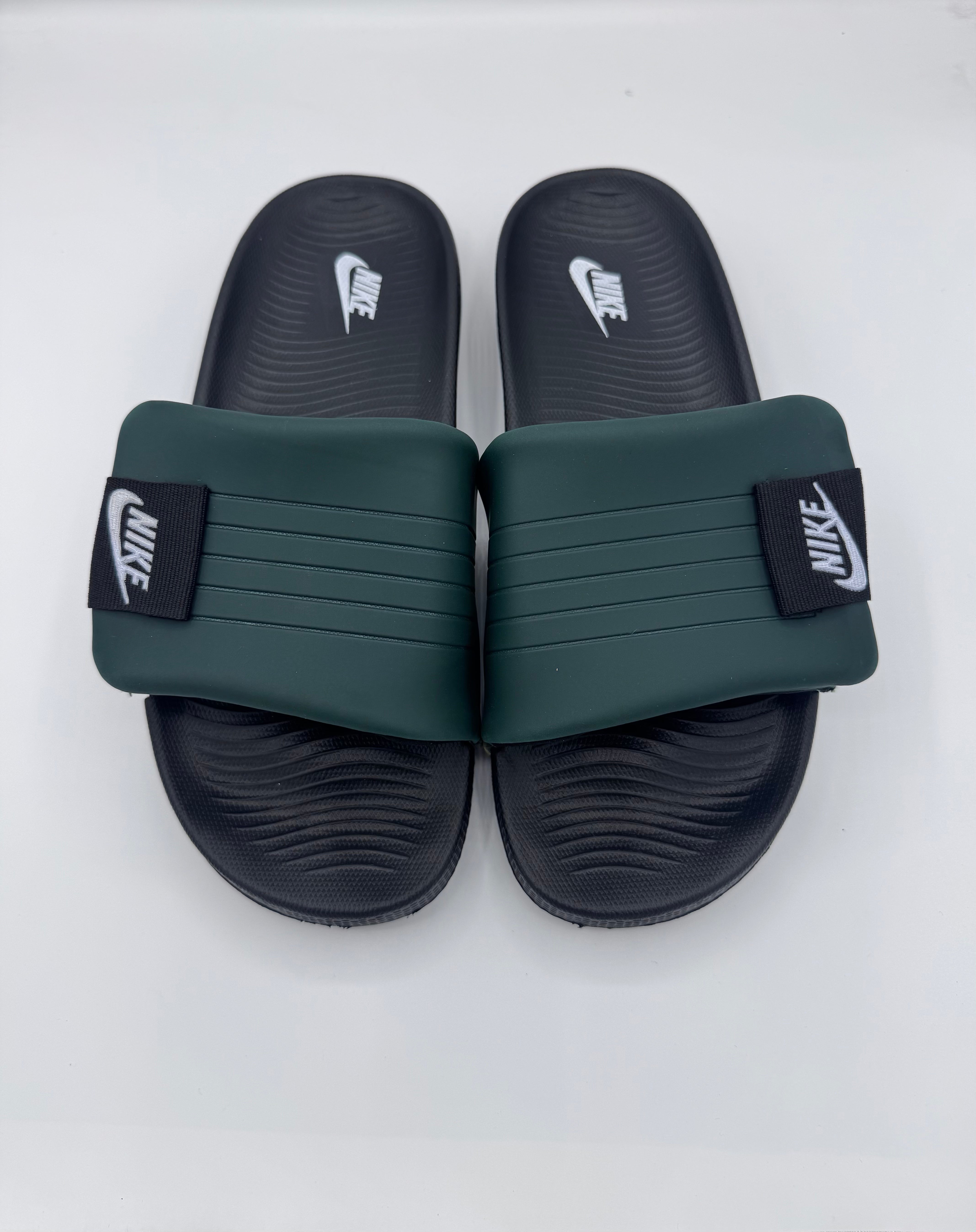 Nikee premium Adjustable Slides – Green (8mm foam) with recovery sole